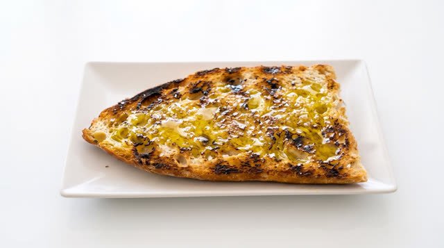 Tosta de sal y aceite de oliva